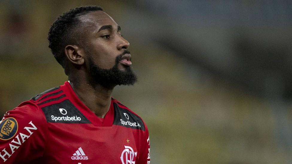 Flamengo e Olympique debatem gatilhos com metas por acordo para retorno de Gerson