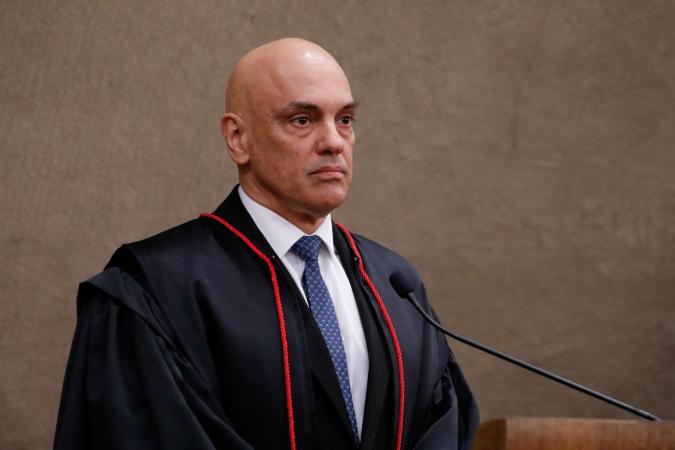 Moraes dá 24 horas para o PL incluir dados sobre o primeiro turno