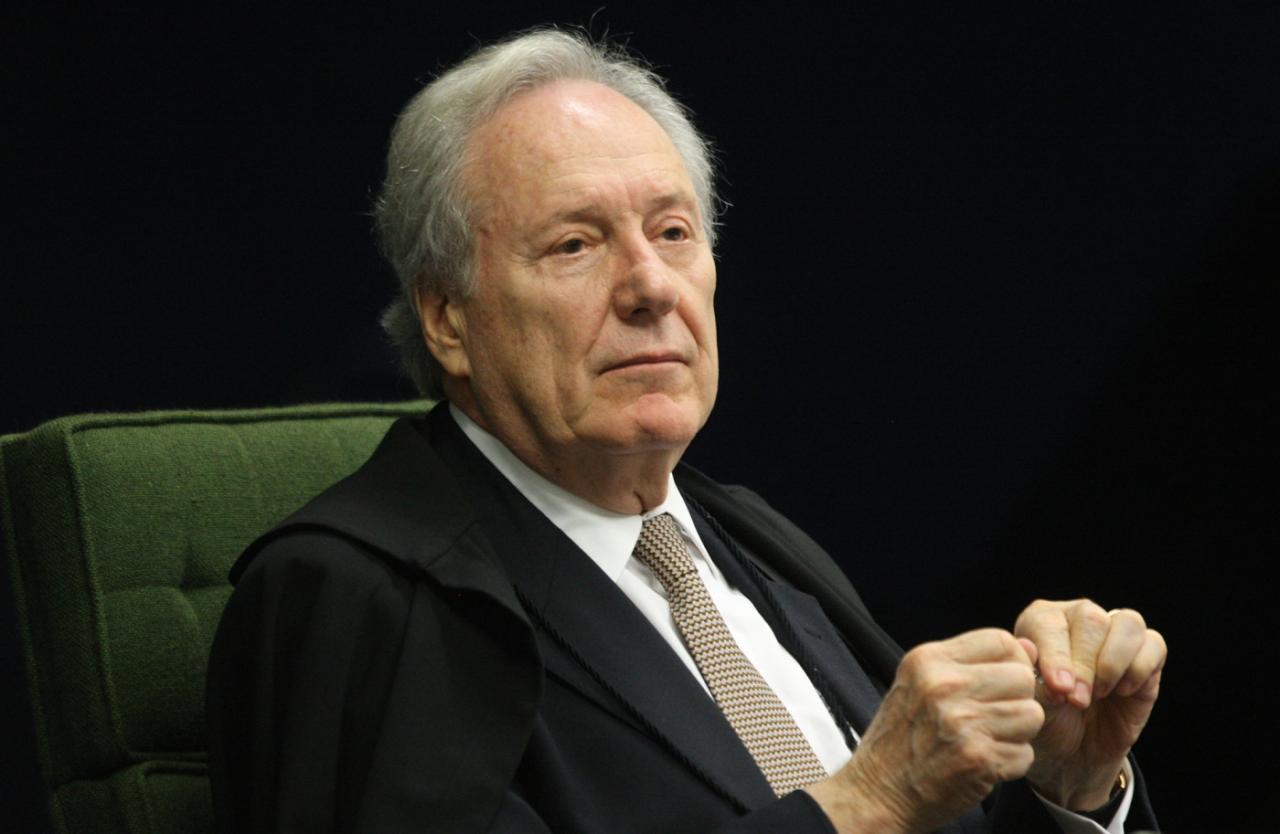Sucessão de Ricardo Lewandowski no STF mobiliza bastidores da política