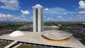 Governo liberou quase R$ 60 milhões para deputados do PL que votaram a favor do marco fiscal