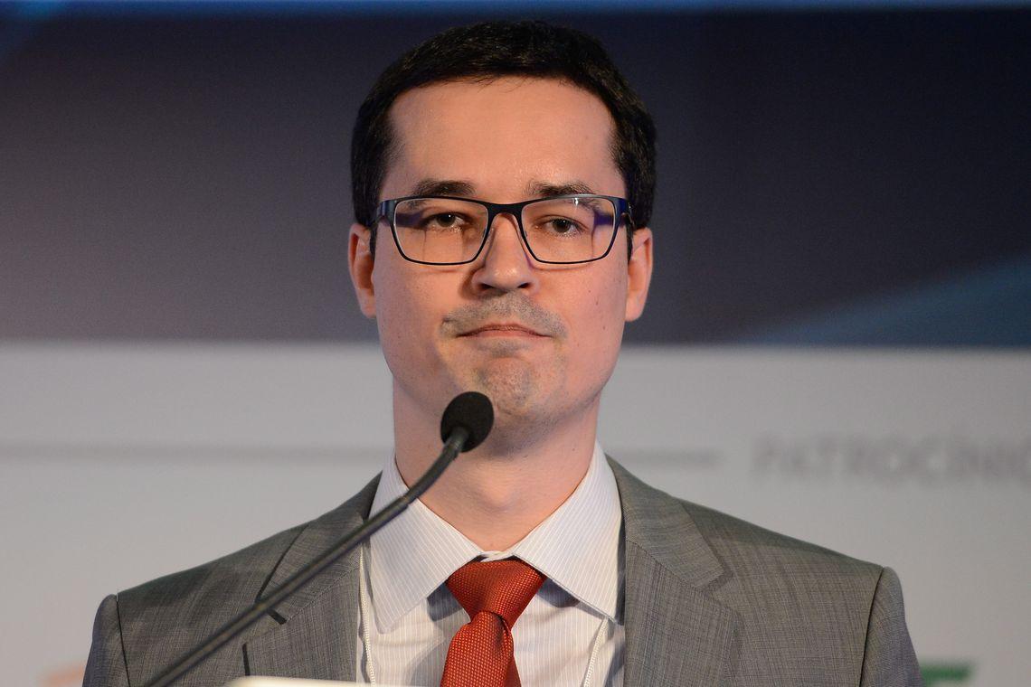 ‘Milhões de brasileiros calados por uma canetada’, diz Deltan sobre decisão do TSE