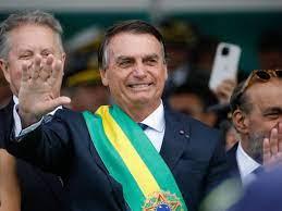 Vaquinha pode justificar R$ 17 milhões recebidos por Bolsonaro via Pix