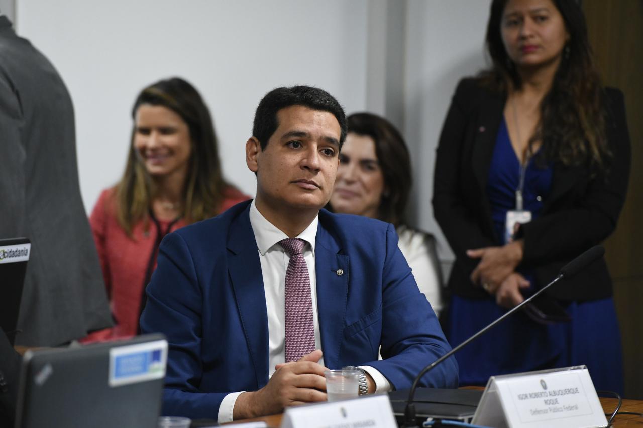 Defensor rejeitado pelo Senado montou equipe, despachava de gabinete, se reunia com ministros e planejava posse no Planalto