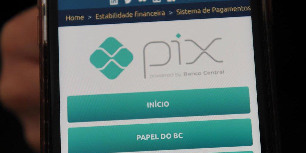 Pix vai ser taxado? Entenda as regras para 2024