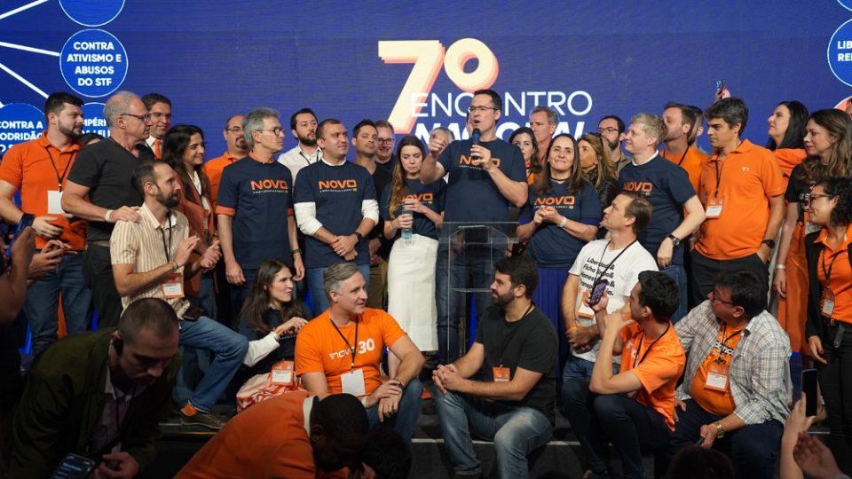 Após rever posição, Novo projeta “all-in” de fundão na eleição de 2026