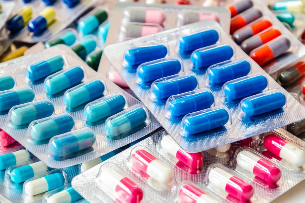 Medicamentos podem ficar mais caros a partir desta segunda-feira