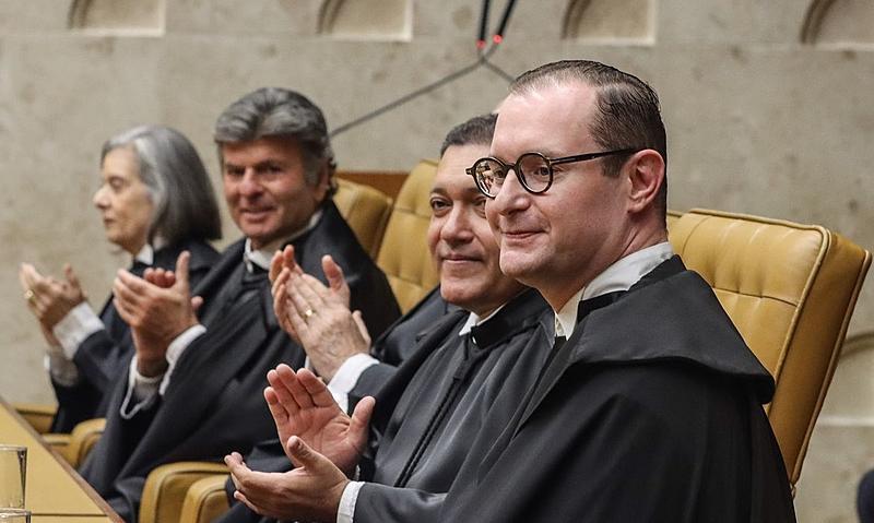 Senado recorre contra decisão de Zanin que suspendeu desoneração da folha de pagamento