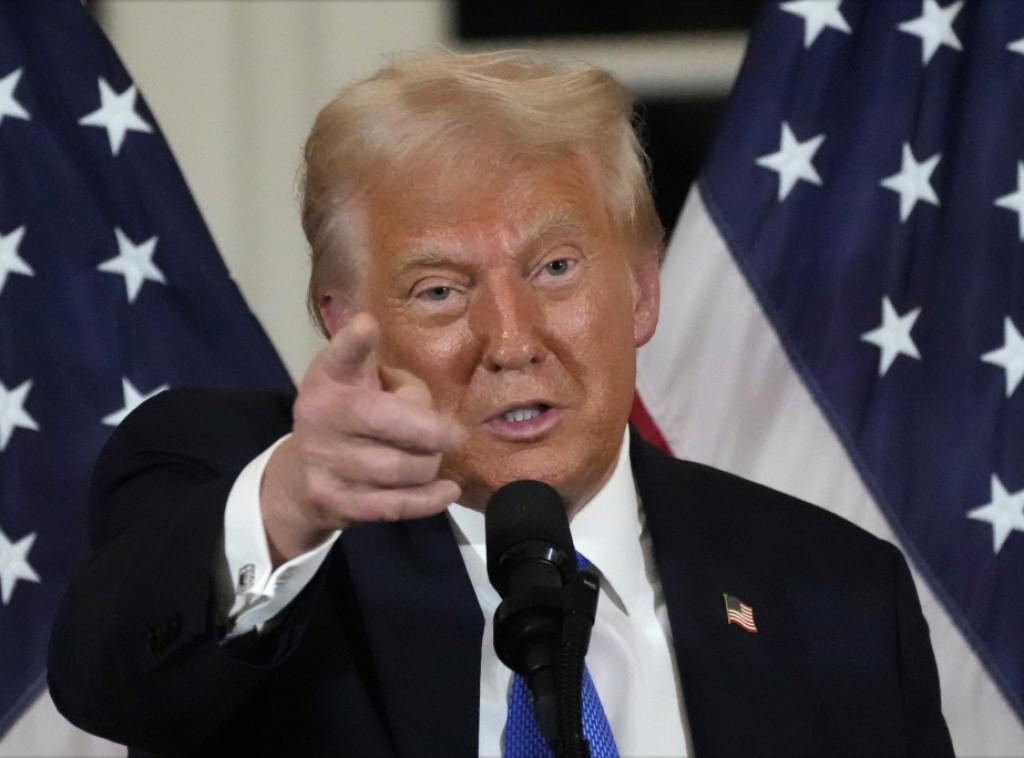 Trump cumpre promessa e taxa aço e alumínio em 25%; Brasil é atingido