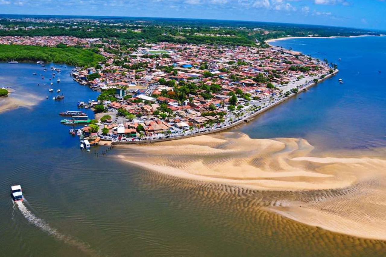 O Potencial Turístico de Porto Seguro: Desafios e Oportunidades