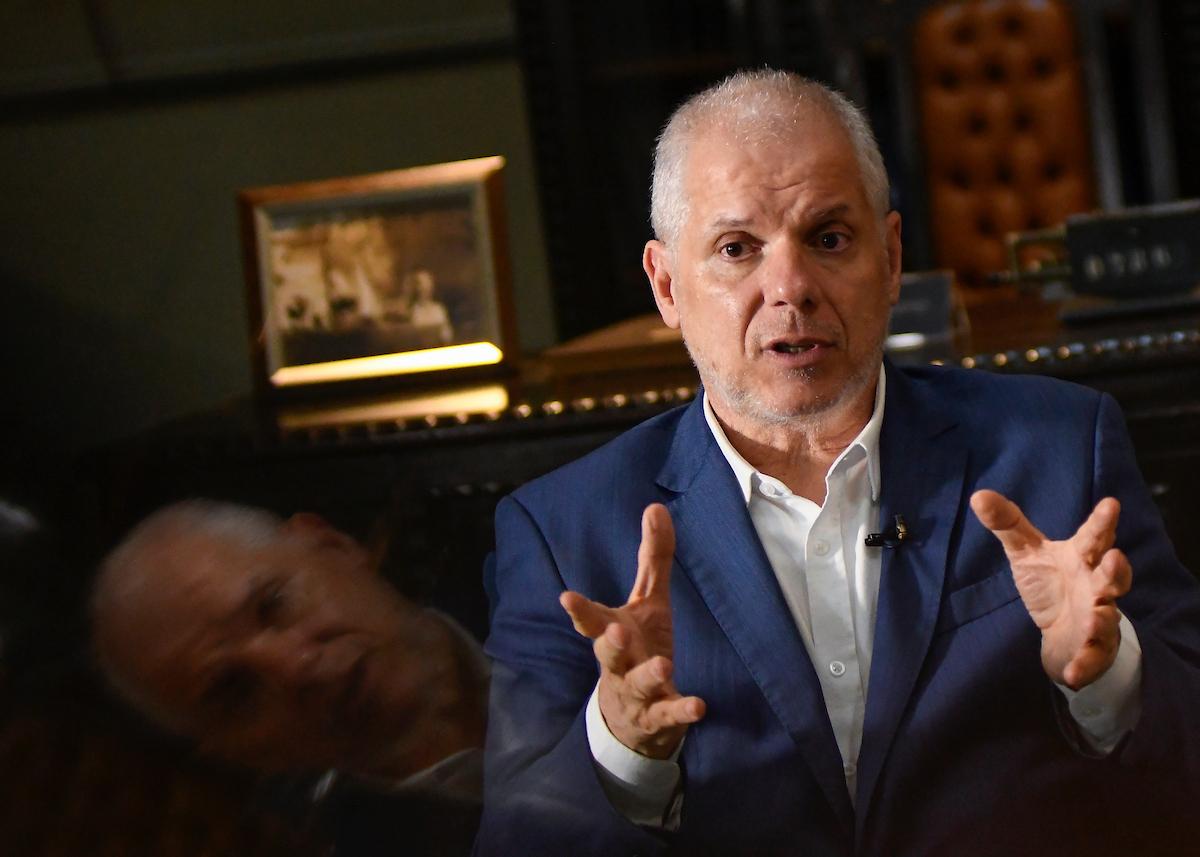 Presidente do INSS é afastado do cargo após megaoperação da PF