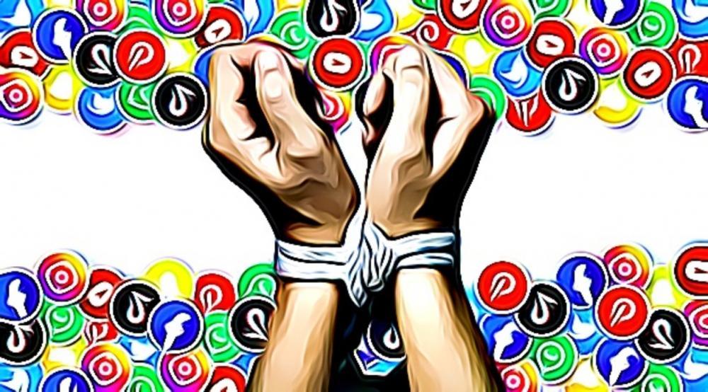 STF decide futuro da moderação nas redes sociais; Big Techs alertam para censura