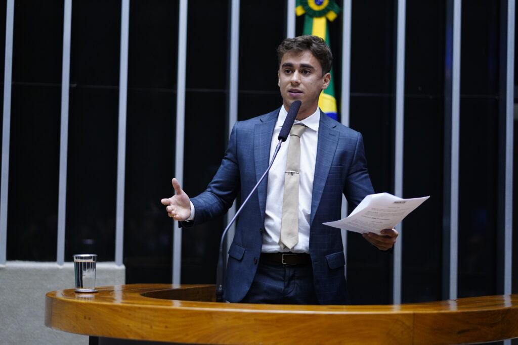 Mulher que ameaçou Nikolas Ferreira de morte é identificada