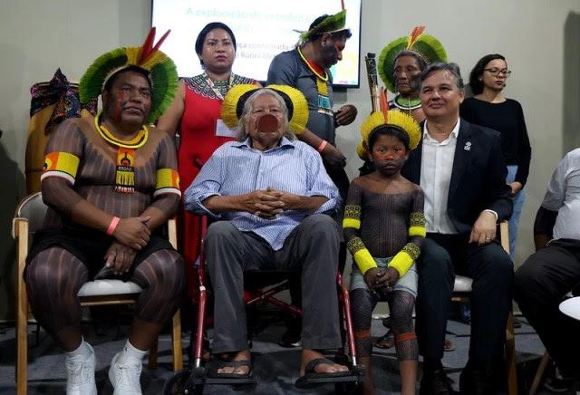 Raoni desafia planos de Petrobras e Lula na COP30: “Não queremos petróleo na Amazônia”