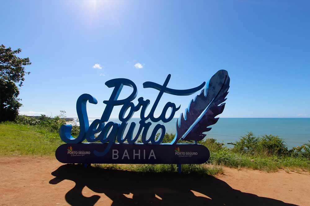 O Fantasma do Master em Porto Seguro