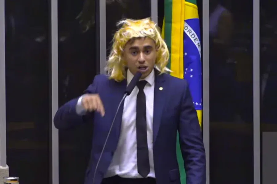 TJDFT anula multa de R$ 200 mil e reconhece imunidade de Nikolas Ferreira