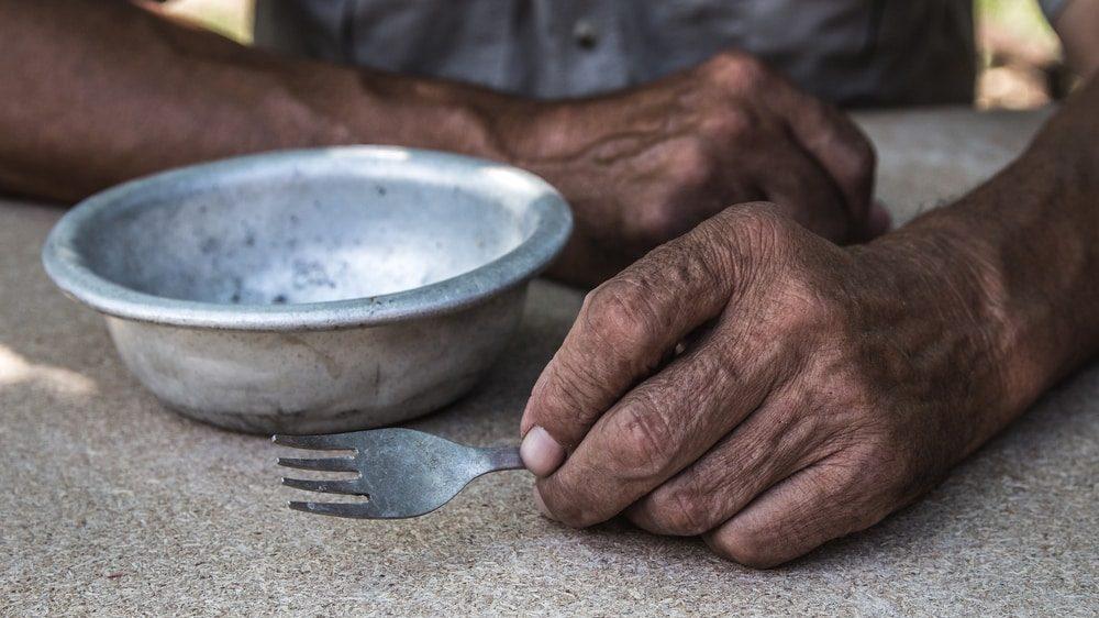 PIB em Alta vs. Orçamento Apertado: O Desafio do Comércio Local Frente ao Endividamento das Famílias