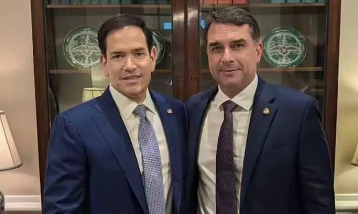 Aliados do Presidente dos Estados Unidos, confirma chegada de Flávio Bolsonaro na América