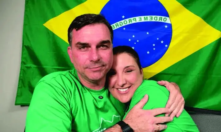 Convenção do PL se aproxima, e Flávio mantém impasse sobre vice 